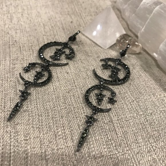 Magic Moon & Stars Chandi Earrings - Picture 2 of 6